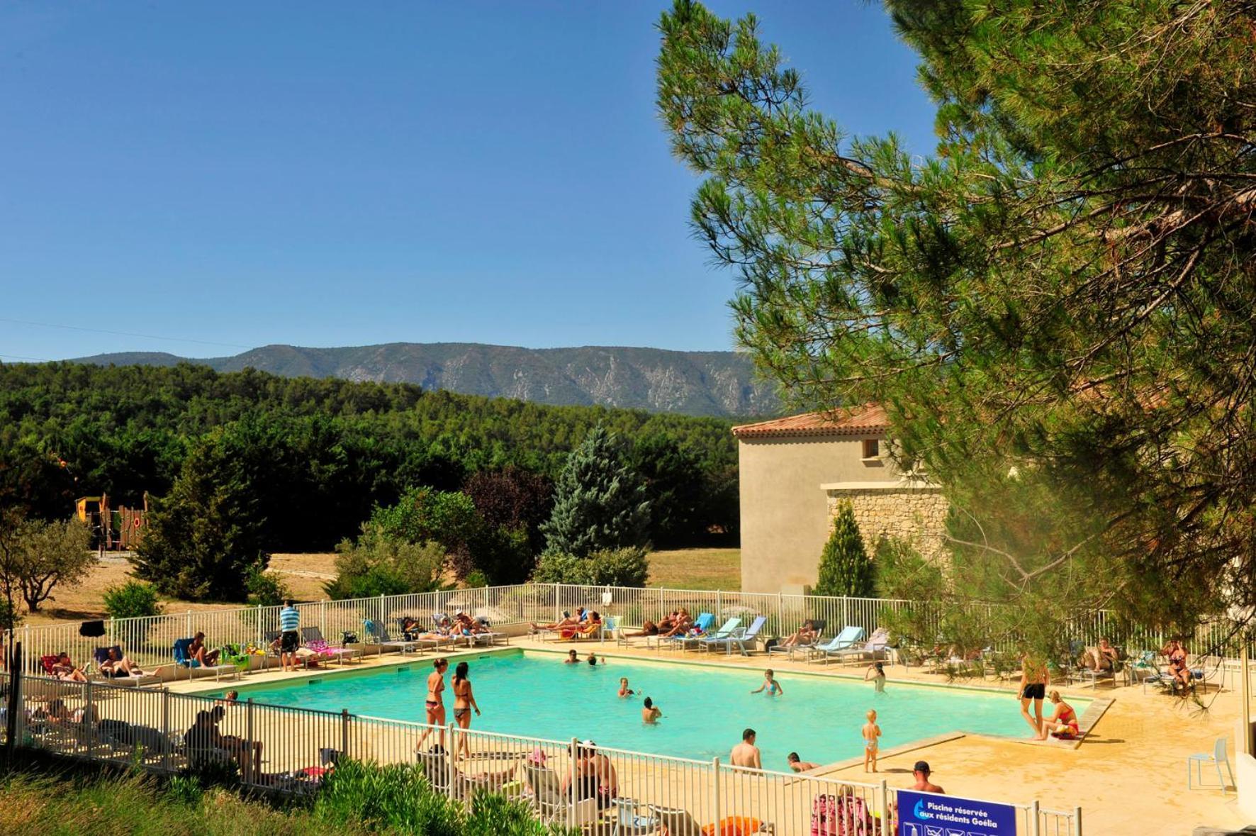 Residence Goelia Le Domaine Du Moulin Blanc Gordes Eksteriør billede